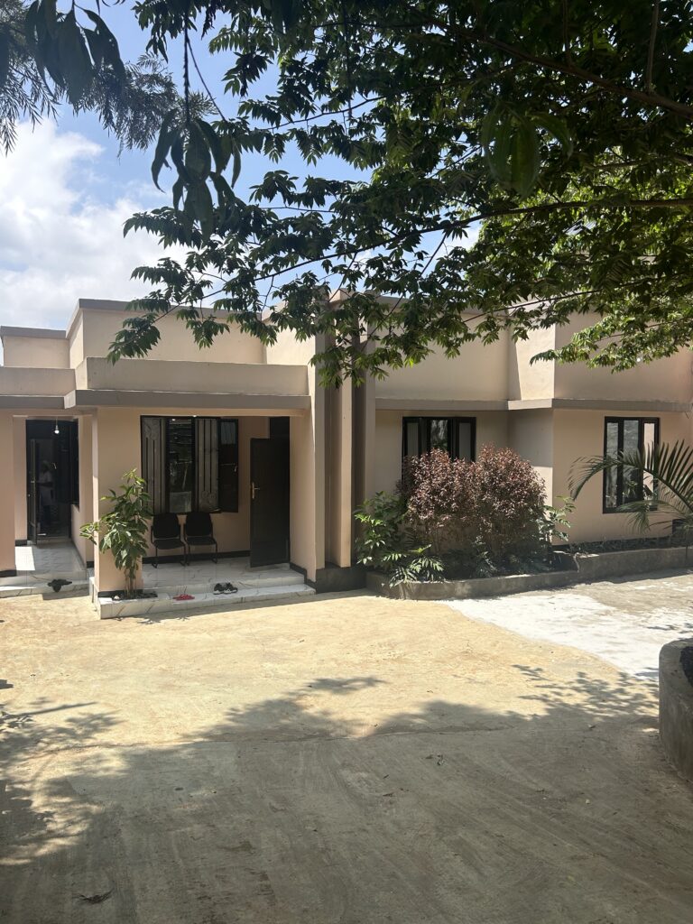 the hostel with 8 rooms